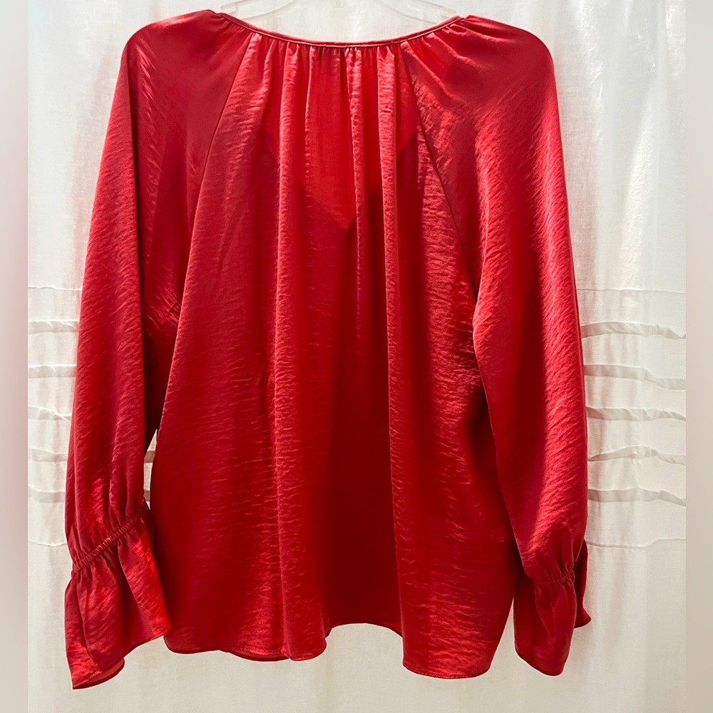LUCKY BRAND Medium russet long sleeve silky long sleeve blouse EUC - Picture 3 of 6